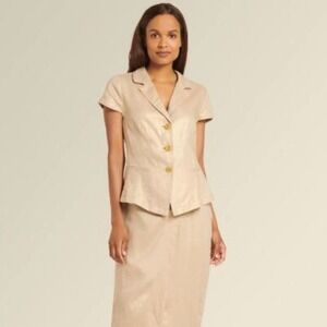 DONNA KARAN Short Sleeve Luxury Jacket